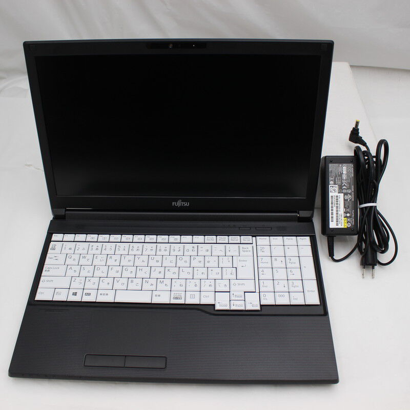 中古 FUJITSU LIFEBOOK A5511/G(Intel Core i5 1145G7 2.60GHz/16GB