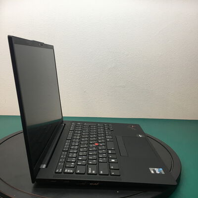 【佐賀南部バイパス店】中古  Lenovo ThinlPad X1(i5-1235U/8GB/SSD256GB/ドライブなし/W11P) 5250001071 