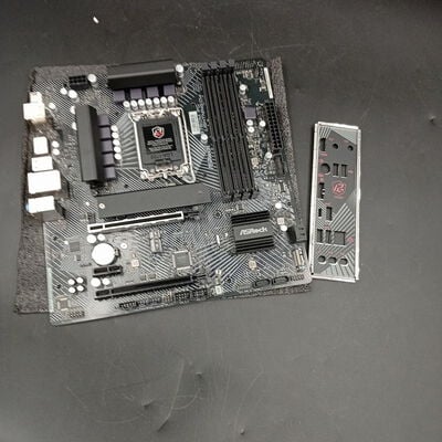 【大須店】中古  ASRock B760M PG Lightning/D4(B760 1700 mATX DDR4) 3120023443 