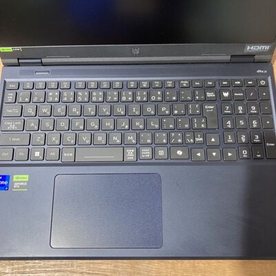 【富山本郷店】中古  Acer Predator PHN16-72 V1.10 (Core i7-14700HX/16GB/SSD1TB/RTX4070/WLAN/16WQXGA/W11H64) 4760001380 