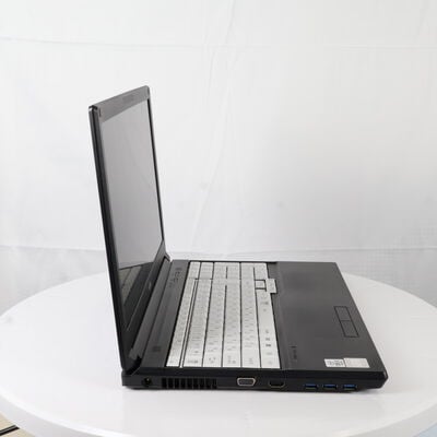 【通販センター】中古  Fujitsu LIFEBOOK A5510/D FMVA82023(Intel Core i5 10210U/16GB/SSD500GB/DVD Writer/オンボード/15.6/1366x768/W11H64 MAR) 185438 