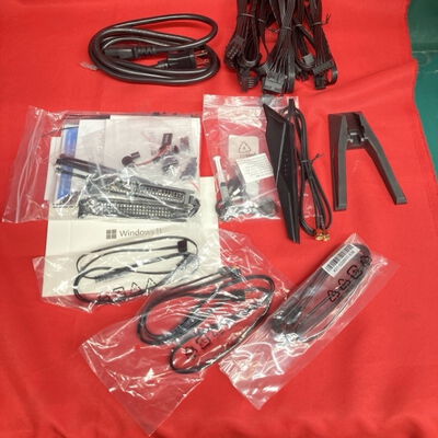 【千葉店】中古  自作PC MONTECH 3250006170 