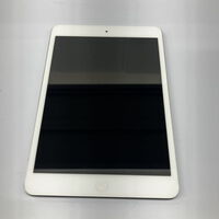 中古  Apple iPad mini Wi-Fi 16GB ホワイト&シルバー (MD531J/A) 121094【在庫処分!】 