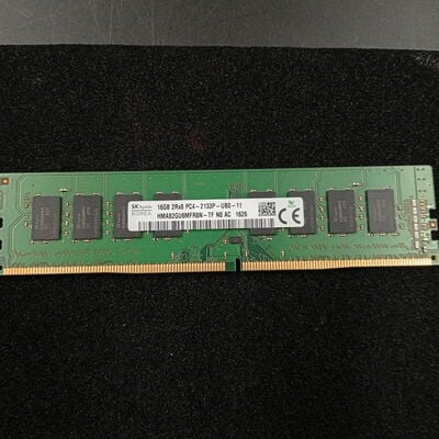 【大須店】中古  PC4-17000 16GB デスクトップ用 135640 