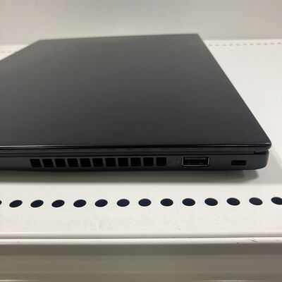 【大宮店】中古  Lenovo ThinkPad T495s 1250007656 