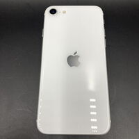 中古  【au】Apple iPhoneSE 4.7インチ (第2世代/2020) 64GB (ホワイト) MHGQ3J/A 新パッケージ版 146172 