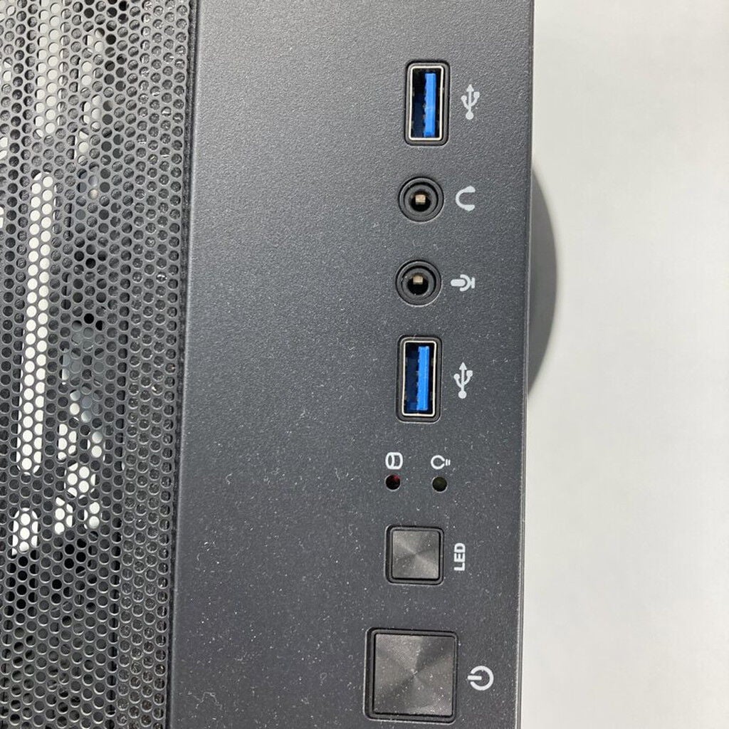 中古 自作ゲーミングパソコン(Ryzen 7 5800X3D/32GB/RTX3070