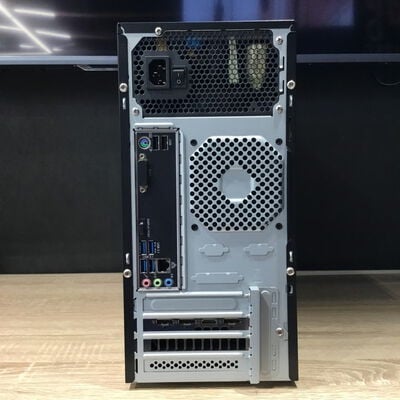 【松山環状枝松店】中古  MOUSE LM-iG700 デスクトップ(Corei7-9700/16GB/SSD256GB+HDD1TB/無し/GTX1660 6GB/W10H) 4560001508 