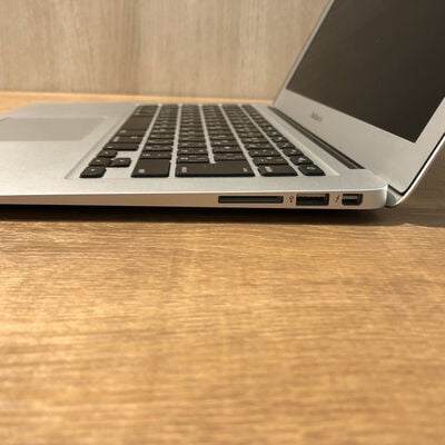 【姫路店】中古  Apple MacBook Air 13インチ 2017 Core i5 1.8GHz/8GB/128GB SSD MQD32J/A 135881 