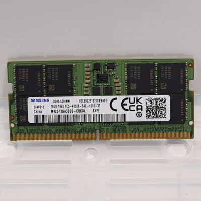 【札幌店】中古  PC5-38400 16GB ノート用 151531 