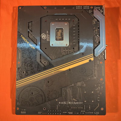 【なんば店】中古  ASRock Z890 Taichi OCF (Z890 1851 ATX DDR5) 172161 