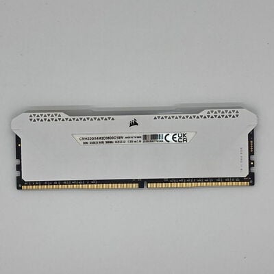 【八王子店】中古  PC4-28800 16GB デスクトップ用 140734 