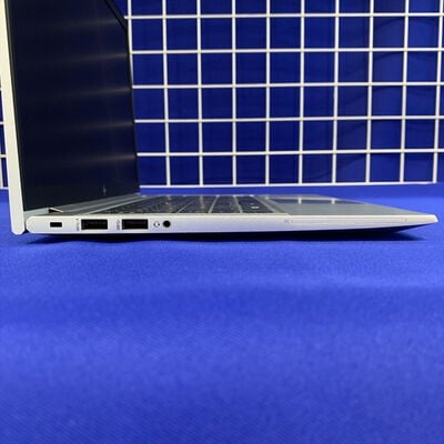 【横浜駅前店】中古  HP EliteBook 830 G8 MSO (Intel Core i5 1145G7 2.6GHz/16GB/SSD256GB/-/オンボード/13.3/1920x1080/Wi-Fi/WEBCAM/W11P/Microsoft Office Home and Business 2024) 190071 
