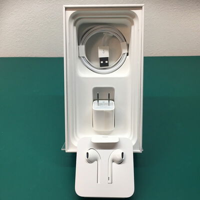 【佐賀南部バイパス店】中古  【SIMロック解除済み】【SoftBank】 Apple iPhone11 64GB (パープル) MWLX2J/A 155410 
