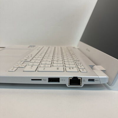 【京都店】中古  Dynabook dynabook P4-G6YW-BE (Core i7-1360P/16GB/SSD512GB/なし/オンボード/13.3/1920x1080/W11H) 3180006785 
