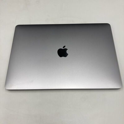 【熊本浜線店】中古  Apple MacBook Air 13.3インチ (i5 1.6GHz/8GB/128GB) シルバー Touch ID True Tone搭載モデル MVFK2J/A (Mid 2019) 4640002721 