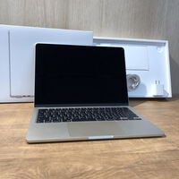 中古  MacBook Air Liquid Retinaディスプレイ 13.6 MC7W4J/A 4860001255 