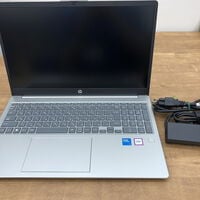 中古  HP 15-fd1002TU(5 120U/16GB/SSD500GB/W11H) 5280000979  中古  HP 15-fd1002TU(5 120U/16GB/SSD500GB/W11H) 5280000979