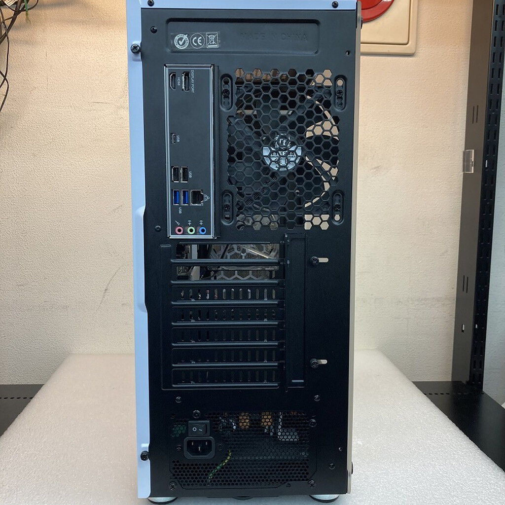 中古 自作パソコン (Core i7 11700/16GB/SSD512GB/DVD-MULTI