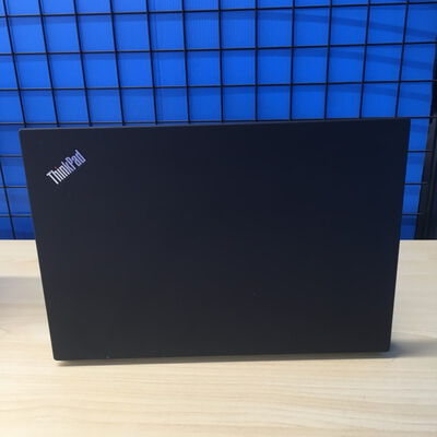 【博多店】中古  Lenovo ThinkPad T14 Gen1 (Core i7-10510U/16GB/SSD 256GB/-/MX330/WLAN/13.3インチUHD/W11P/-) 3240009876 