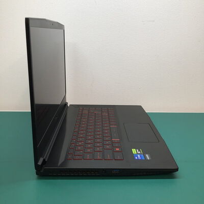 【津ラッツ店】中古  GF63Thin　11UC 4990001036 