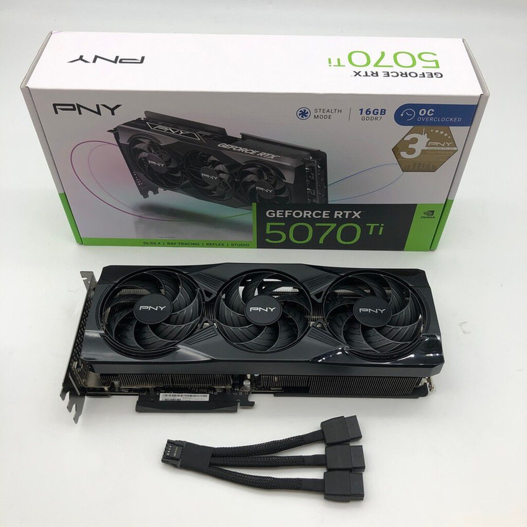 中古 PNY GeForce RTX 5070 Ti 16GB Overclocked Triple Fan
