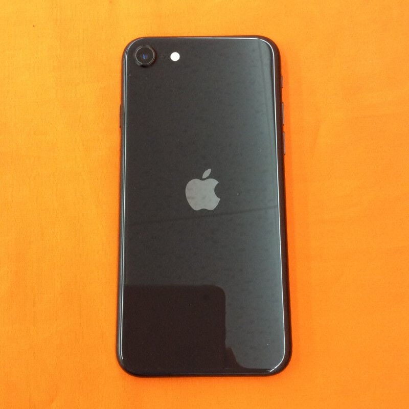 中古 【SIMロック解除済み】【SoftBank】Apple iPhoneSE 4.7