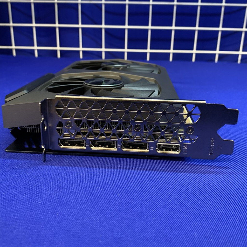 中古 ZOTAC GAMING GeForce RTX 3070 Twin Edge OC LHR ZT-A30700H