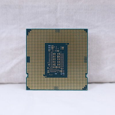 【通販センター】中古  INTEL Core i3 10105 (1200/3.7G/6M/C4/T8) 145174 