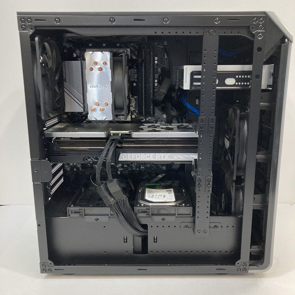 中古 GALLERIA XA7C-R47T(i7 13700F/32GB/SSD1TB/HDD2TB/RTX4070Ti