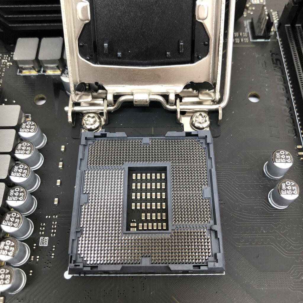 中古 MSI MPG Z490 GAMING PLUS (Z490 1200 ATX DDR4) 142622 （402656