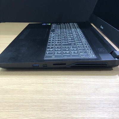 【甲府飯田店】中古  iiyama ILeNXs-15FXR20-i7_-R0FX(Core i7-9750H/16GB/SSD512GB/RTX2060) 4720001091 