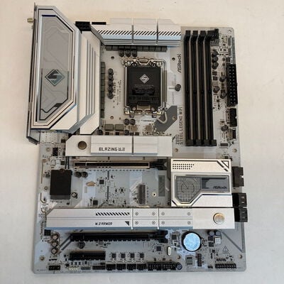 【京都店】中古  ASRock Z890 Steel Legend WiFi(Z890 1851 ATX DDR5 172165 