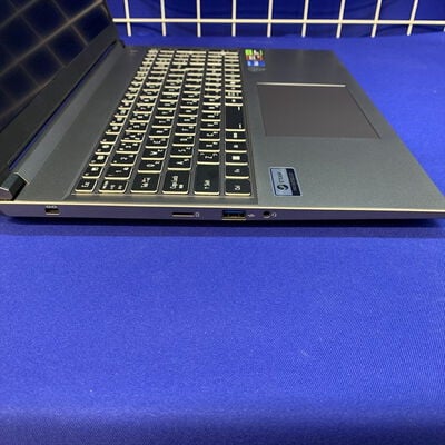 【横浜駅前店】中古  THIRDWAVE GALLERIA NDR9L-R56-C6 (AMD Ryzen AI 9 HX 470/16GB/RTX5060 Max-Q/W11H/有線LAN◯無線LAN◯) 3400009271 