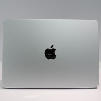 【札幌店】中古  Apple MacBook Air MW0W3J/A (Apple M4/16GB/SSD 256GB/13.6/2560 x 1664 Liquid Retina/Wifi) 194661 
