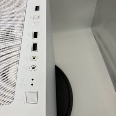 【なんば店】中古  その他 自作PC (Ryzen 7 5700X/16GB/SSD500GB/RTX5060) 3280024115 