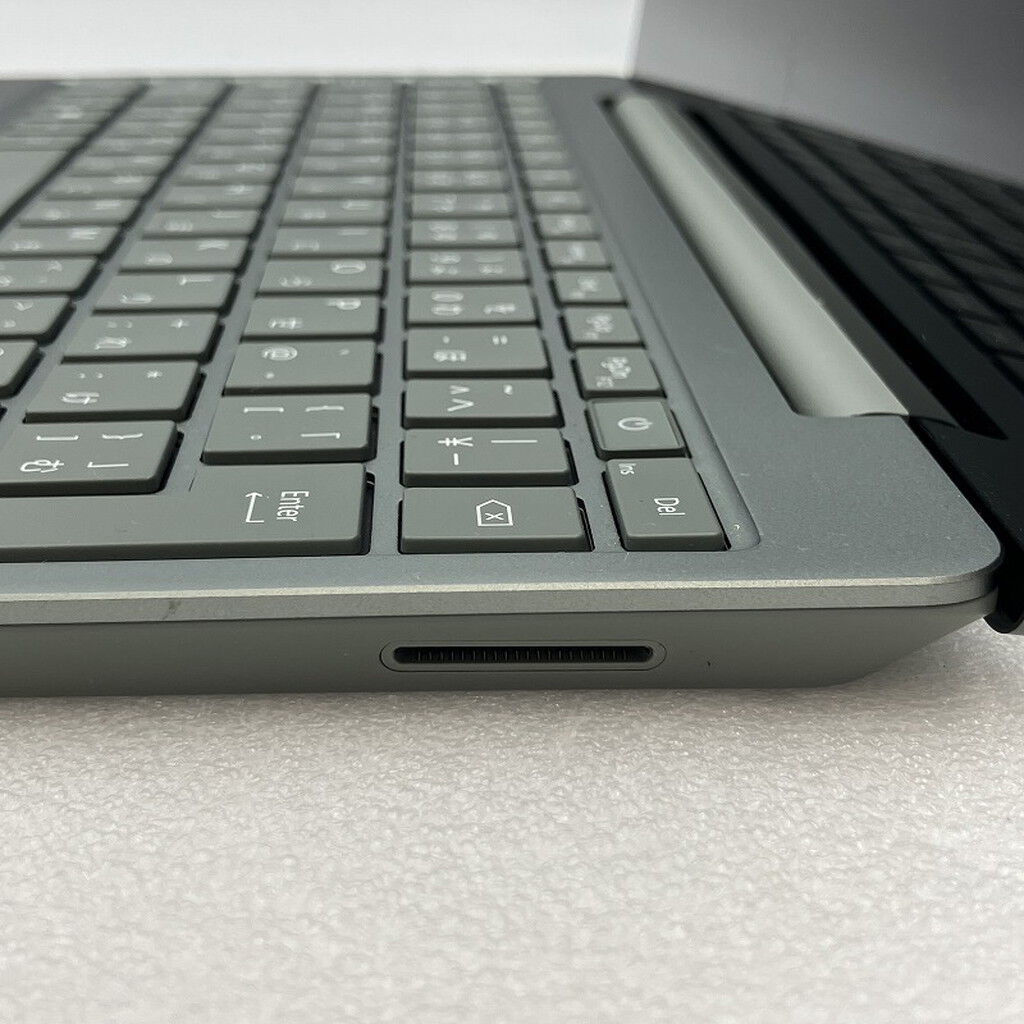 中古 Surface Laptop Go 2 8QF-00007[セージ](i5-1135G7/8GB/SSD256GB