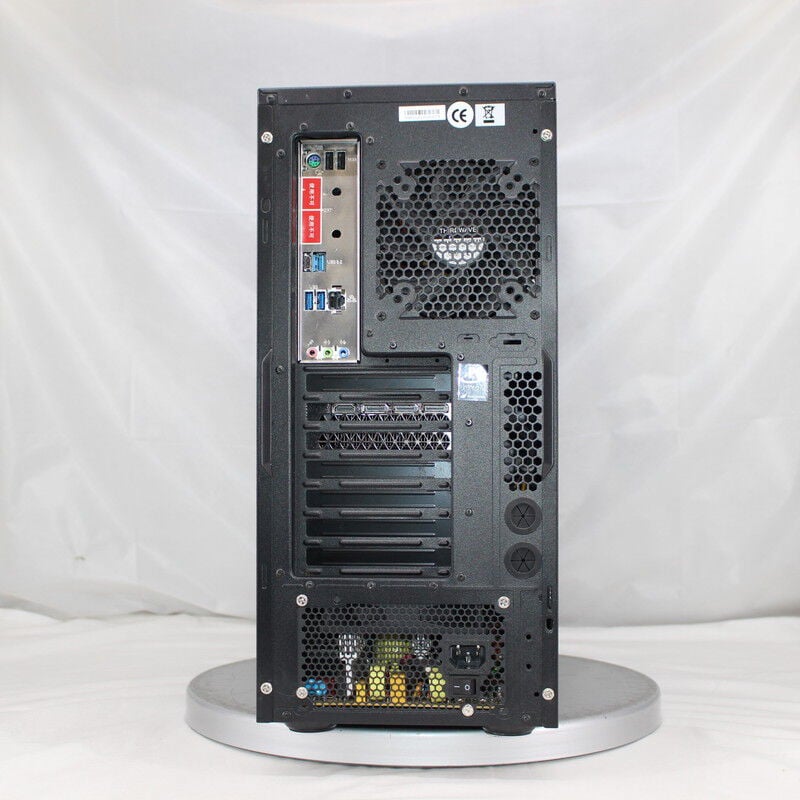 中古 THIRDWAVE raytrek LD(Intel Core i7 11700F/16GB/SSD1TB