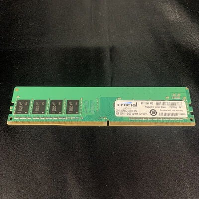 【横浜駅前店】中古  PC4-17000 4GB デスクトップ用(DDR4-2133) 126160 