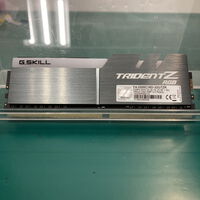 中古  PC4-25600 16GB デスクトップ用(DDR4-3200) 140728 