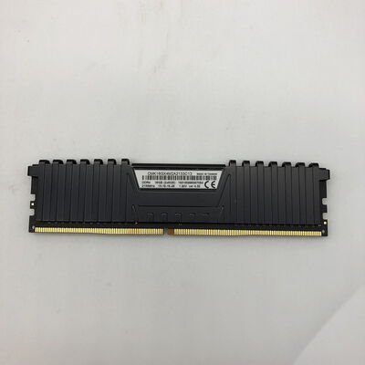 【宇都宮鶴田店】中古  PC4-17000 8GB デスクトップ用 126161 