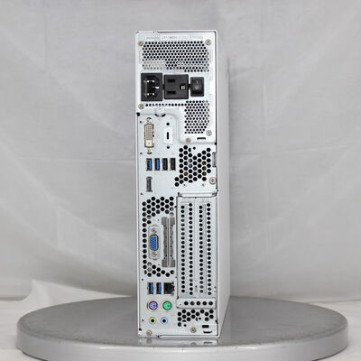 中古  Fujitsu ESPRIMO D588/CX 