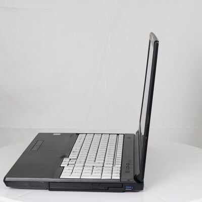 【通販センター】中古  Fujitsu LIFEBOOK A579/CX(Intel Core i3 8145U/8GB DDR4 (PC4)/HDD500GB/DVDマルチ/オンボード/15.6/1366x768/Wi-Fi/W11H64 MAR) 203612 
