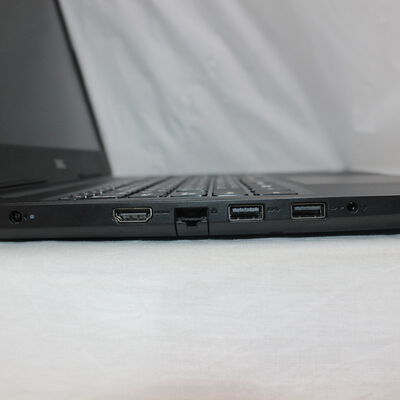 【通販センター】中古  DELL Vostro 3590(Intel Core i5 10210U 1.60GHz/16GB DDR4/SSD256GB/-/オンボード/15.6/1920x1080/GbE/Wi-Fi/WEBCAM/W11P/VBT) 197860 