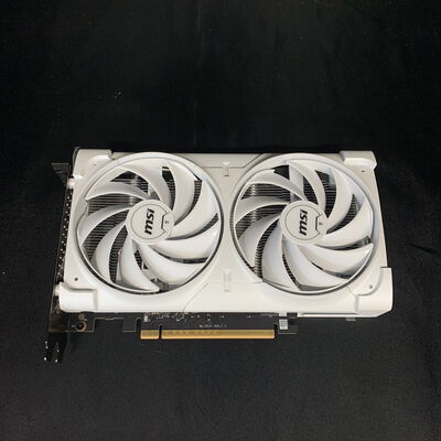 【横浜駅前店】中古  MSI GeForce RTX 5060 8G VENTUS 2X OC WHITE 188977 