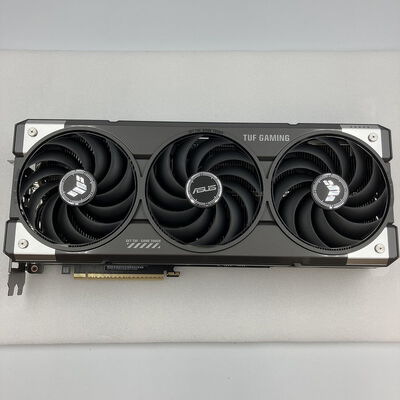 【新潟店】中古  ASUS TUF-RTX5070-O12G-GAMING (RTX5070 12G) 176901 