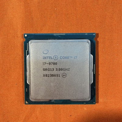 【なんば店】中古  Intel Core i7 9700 (1151/3.00GHz/12M/C8/T8) 140316 