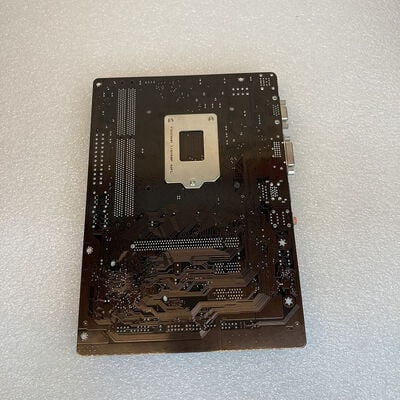 【京都店】中古  GIGABYTE GA-H81M-D3V-JP (H81 mATX 1150 DDR3)  3180006125 