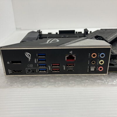 【秋葉原本店】中古  ASUS ROG STRIX X570-F GAMING(X570 AM4 ATX DDR4) 140039 