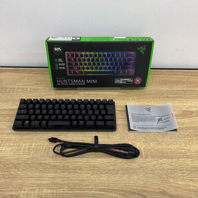 【津ラッツ店】中古  RAZER Huntsman Mini JP Linear Optical Switch[日本語配列/Black] 4990001103 